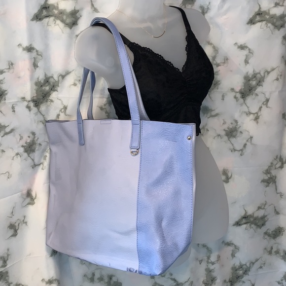 🎒 Perriwinkle Tote Bag - Picture 8 of 12